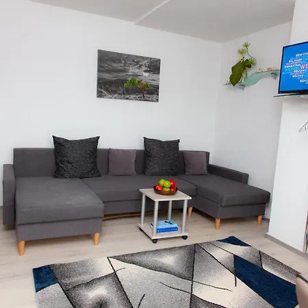 T&k Near Messe Fair Trade Duesseldorf Und Airport 3a Apartman