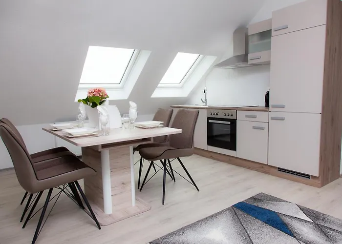 T&k Near Messe Fair Trade Duesseldorf Und Airport 3a * Duisburg